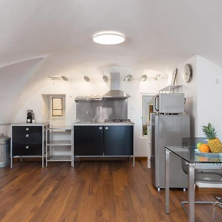 New! Amazing Piazza Navona View Apartman Róma Kültér fotó