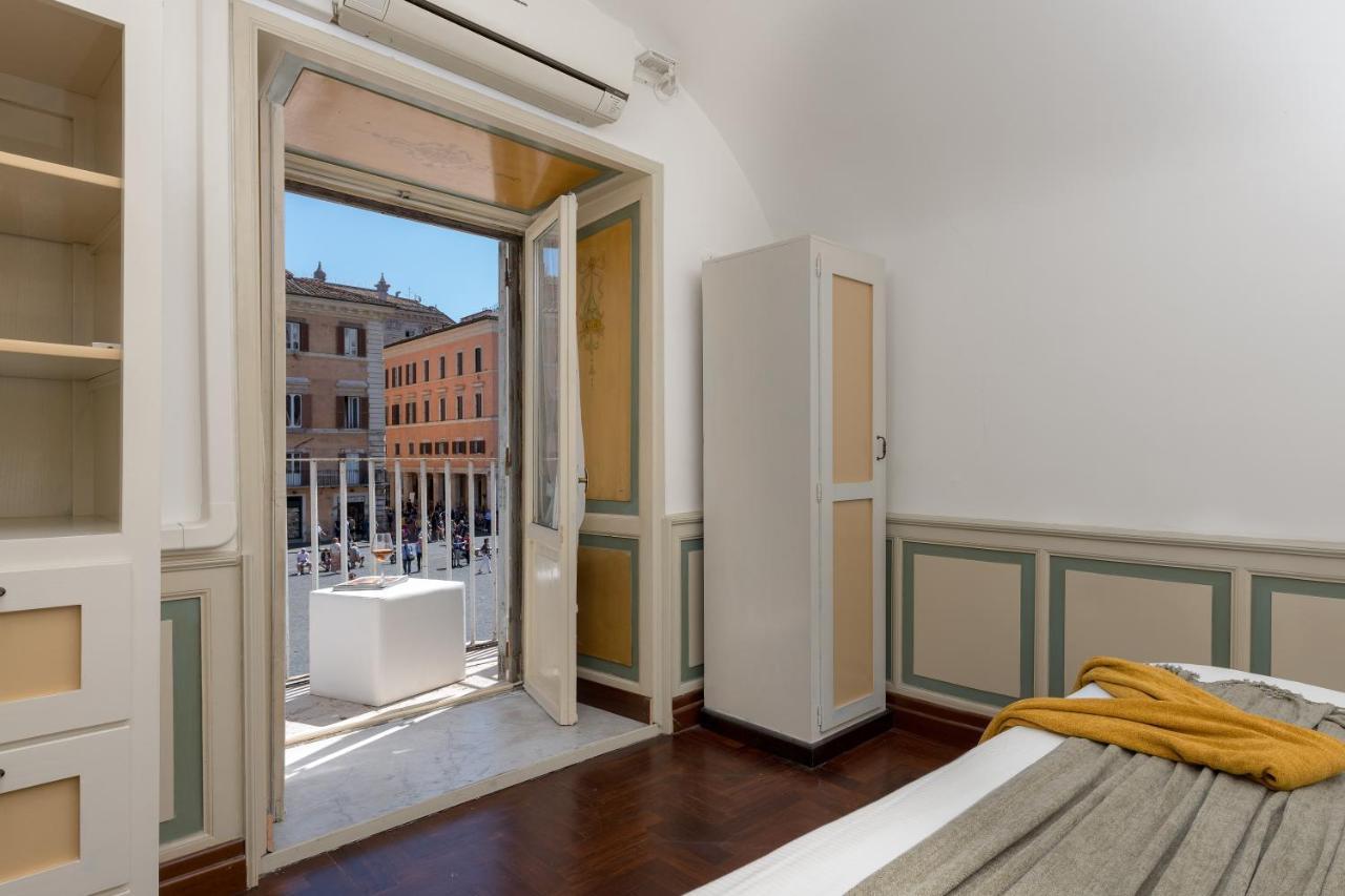 New! Amazing Piazza Navona View Apartman Róma Kültér fotó